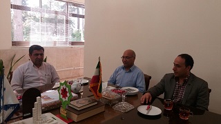 دیدار مدیر شبکه بهداشت و درمان با شهردار درگزبه مناسبت روز شهرداری