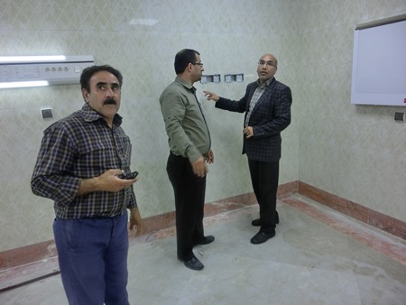 بازدید سرپرست شبکه از بیمارستان امام خمینی(ره)