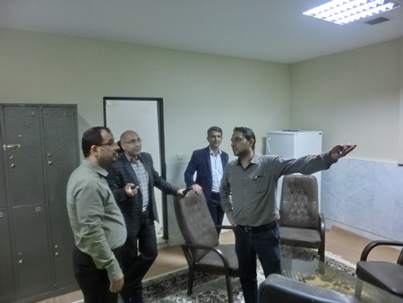 بازدید سرپرست شبکه از بیمارستان امام خمینی(ره)